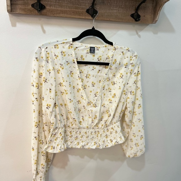 *3 for 15* Cute top / long sleeve blouse - Picture 2 of 7